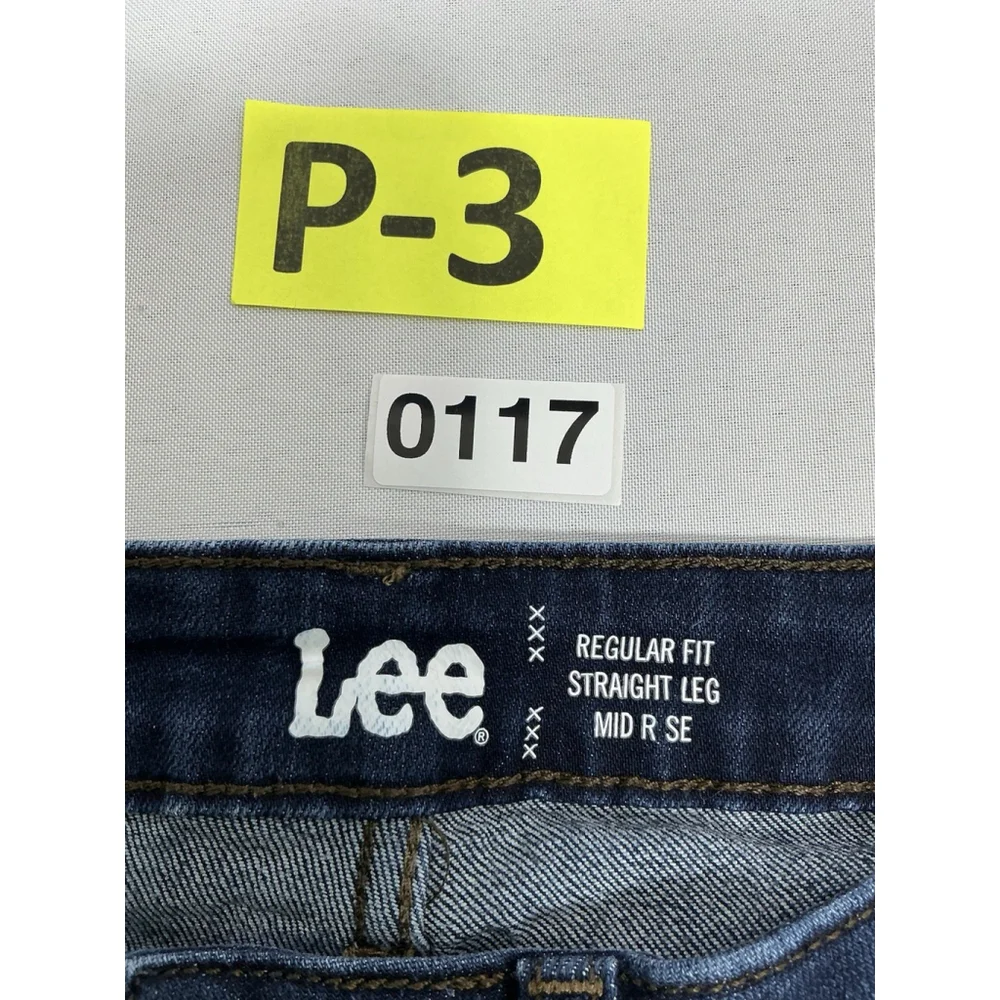 Womans Excellent Condition Lee Regular Fit Straight Leg Blue Jeans 6 M 00117/P-3